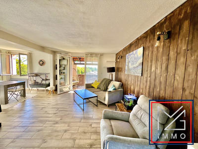 Appartement - 80 m² - 3 pièces