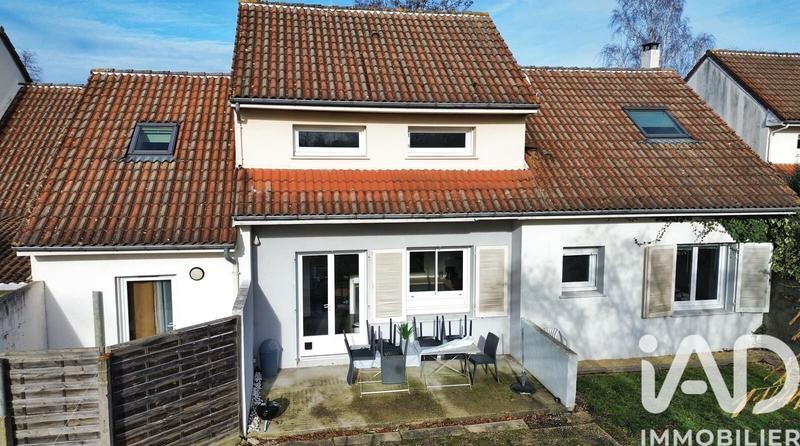 Maison - 124 m² - 4 pièces