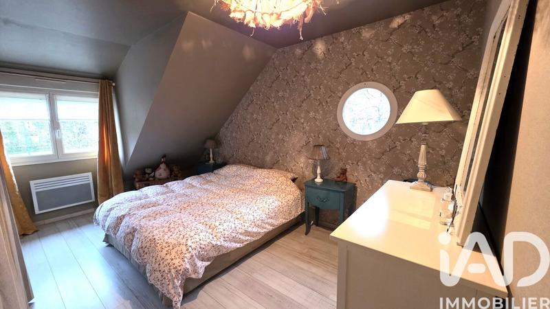 Maison - 181 m² - 6 pièces