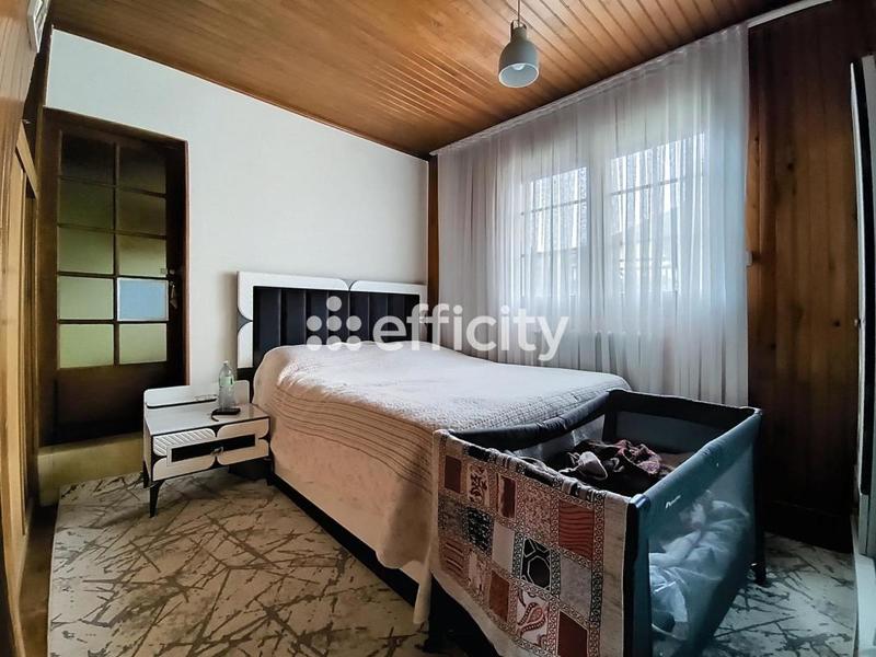 Pavillon - 134 m² - 6 pièces