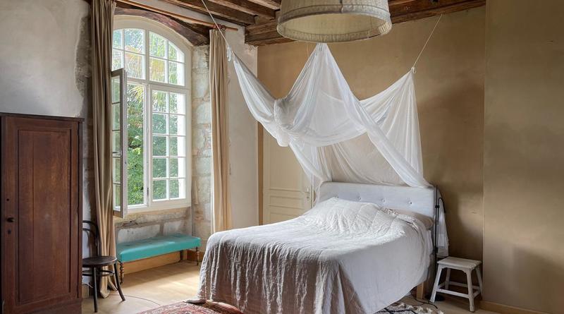 Maison - 530 m² - 18 pièces