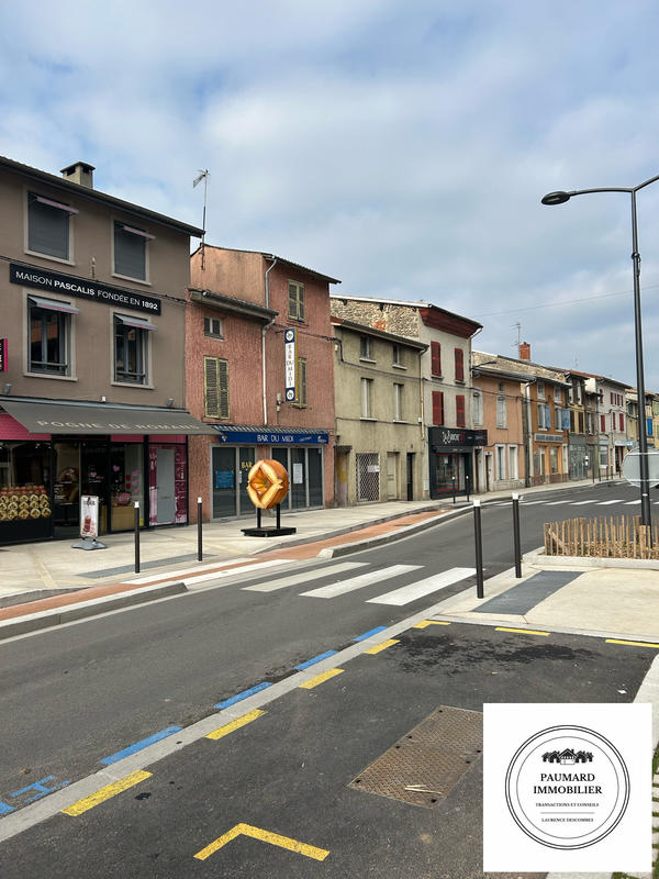 Local commercial - 89 m² - 5 pièces