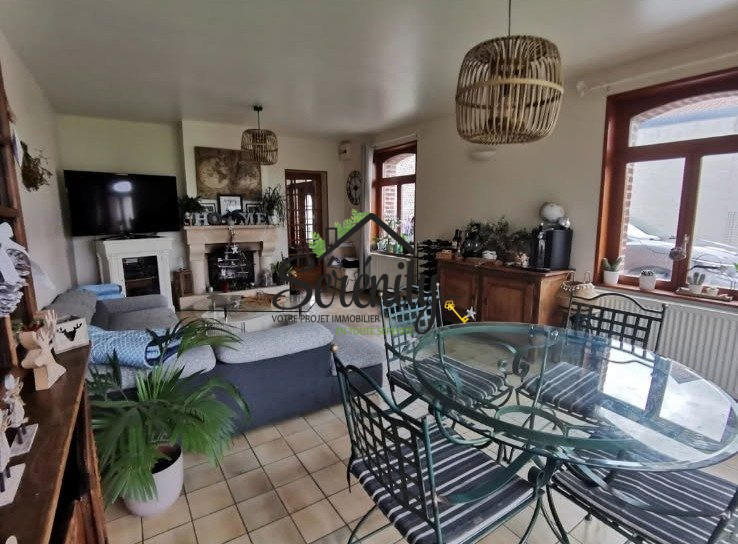 Maison - 122 m² - 5 pièces