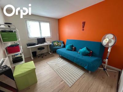 Appartement - 75 m² - 3 pièces