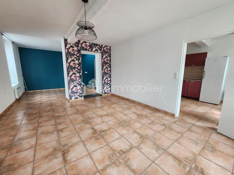 Maison traditionnelle - 98 m² - 4 pièces