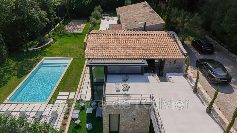 Maison en pierre - 289 m²