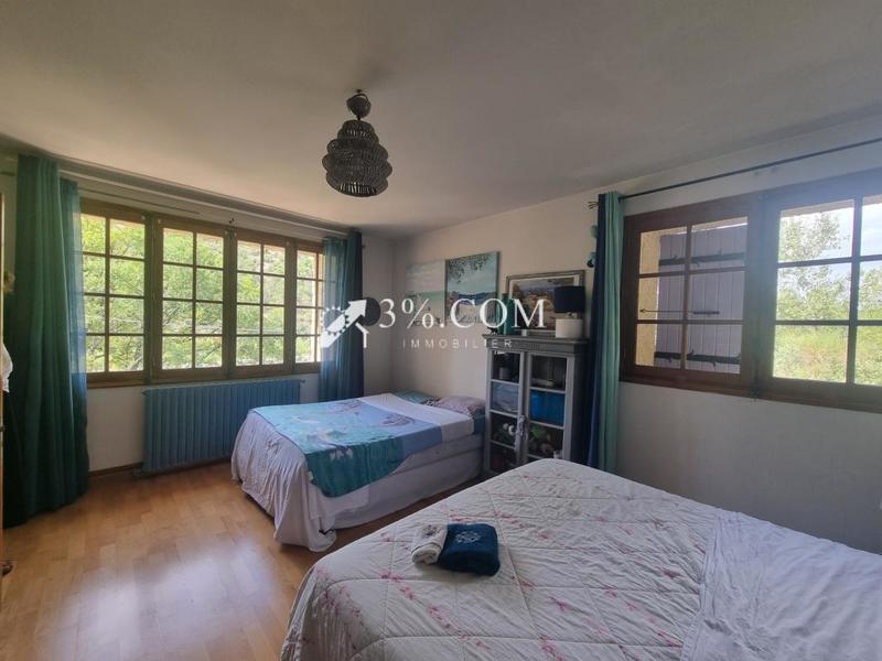 Mas - 150 m² - 5 pièces