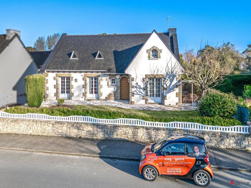 Maison - 97 m² - 4 pièces