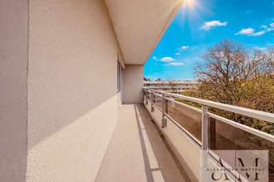 Appartement - 102 m² - 5 pièces