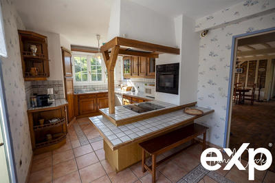 Maison - 139 m² - 7 pièces