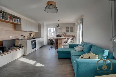 Appartement - 74 m² - 4 pièces