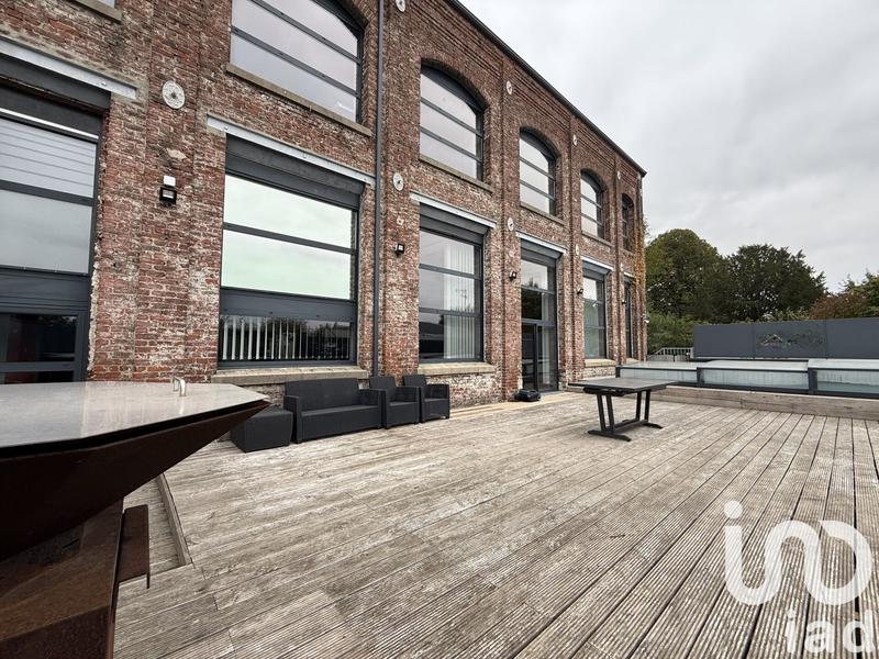 Maison - 300 m² - 8 pièces