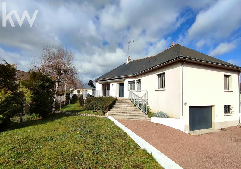 Maison - 227 m² - 7 pièces