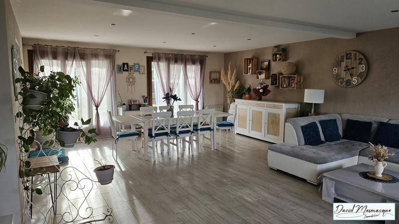 Maison - 160 m² - 5 pièces