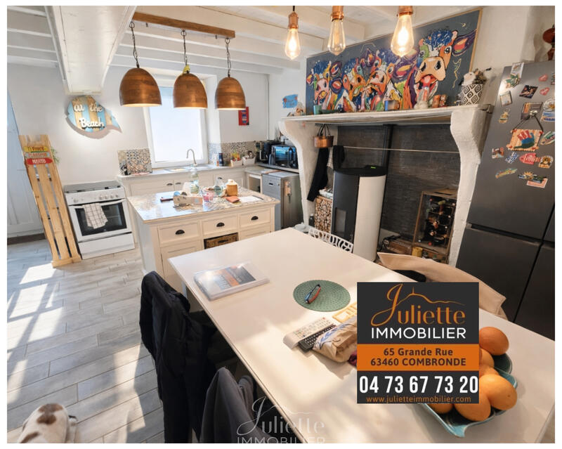 Maison - 89 m² - 5 pièces