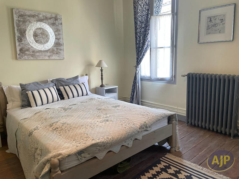 Maison - 156 m² - 6 pièces