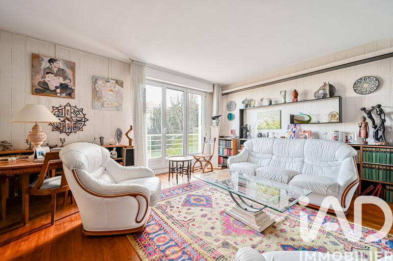 Appartement - 121 m² - 6 pièces