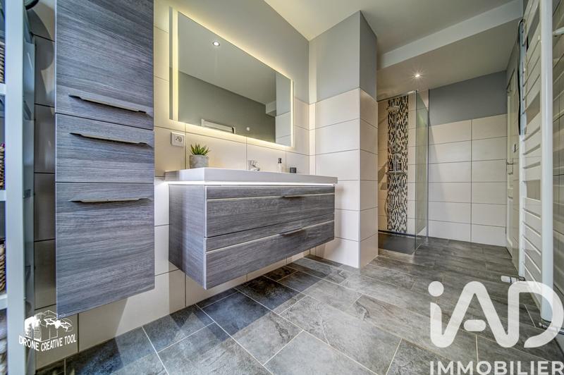 Maison - 148 m² - 6 pièces