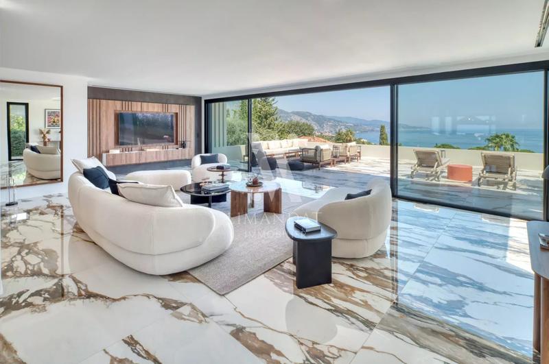 Villa - 286 m² - 6 pièces