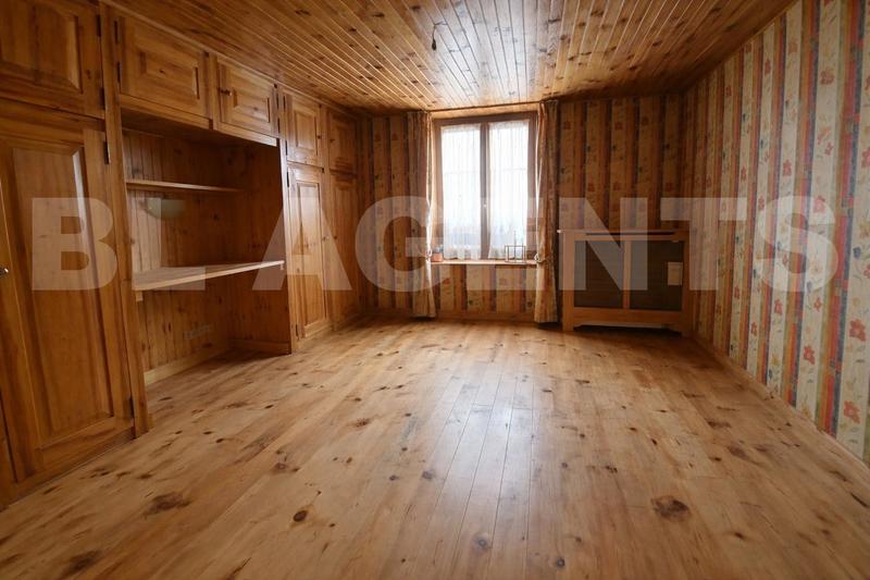 Maison ancienne - 238 m² - 8 pièces