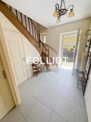 Maison - 112 m² - 7 pièces