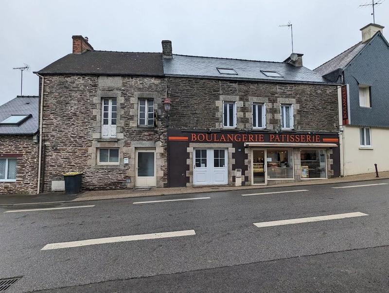 Immeuble - 93 m² - 8 pièces