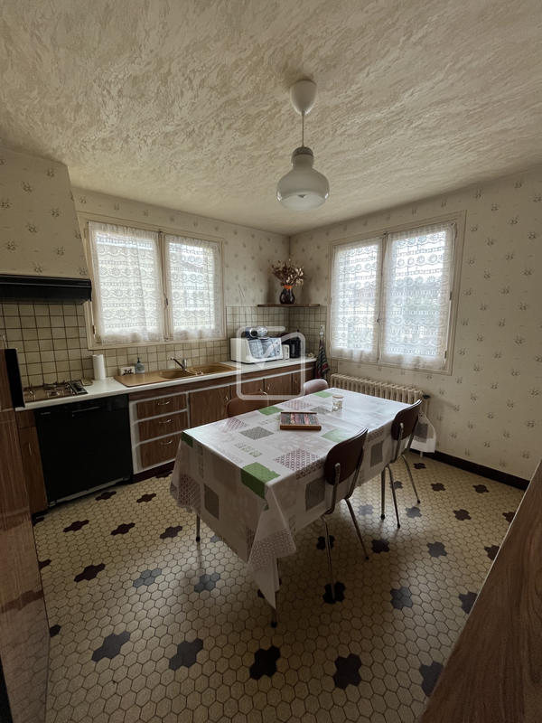 Maison - 130 m² - 5 pièces