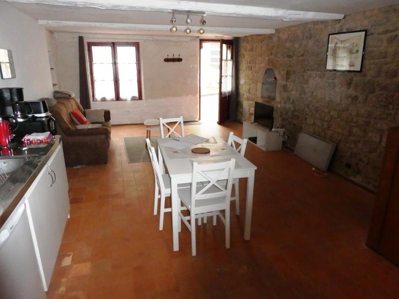 Maison en pierre - 75 m² - 3 pièces