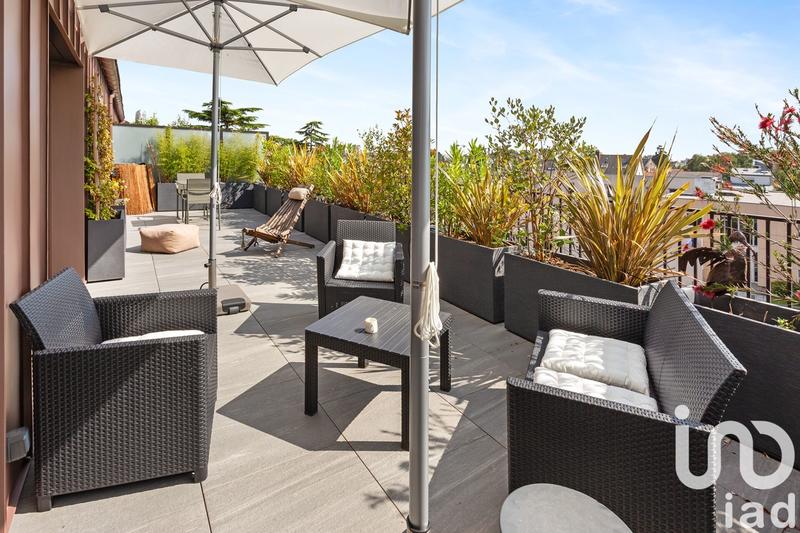 Appartement - 90 m² - 4 pièces