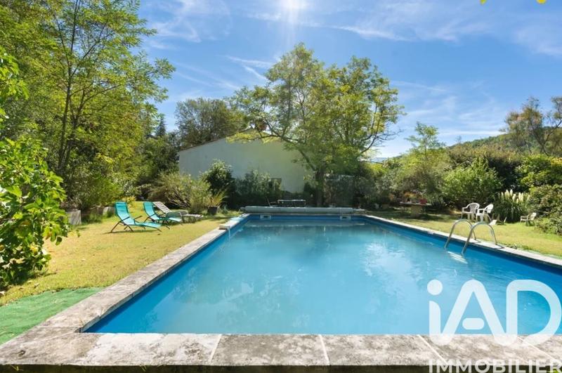 Maison de campagne - 239 m² - 6 pièces