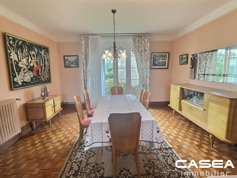 Maison - 127 m² - 7 pièces