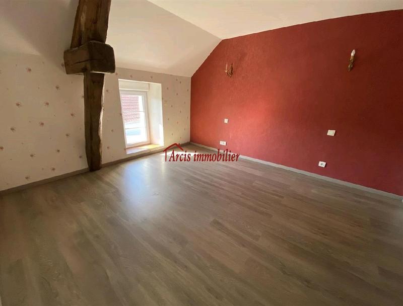 Maison - 158 m² - 7 pièces
