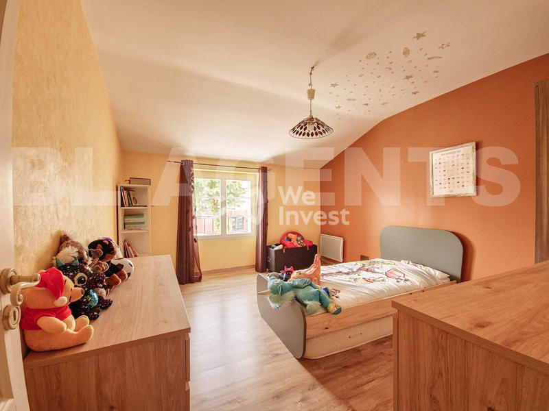 Maison - 160 m² - 5 pièces