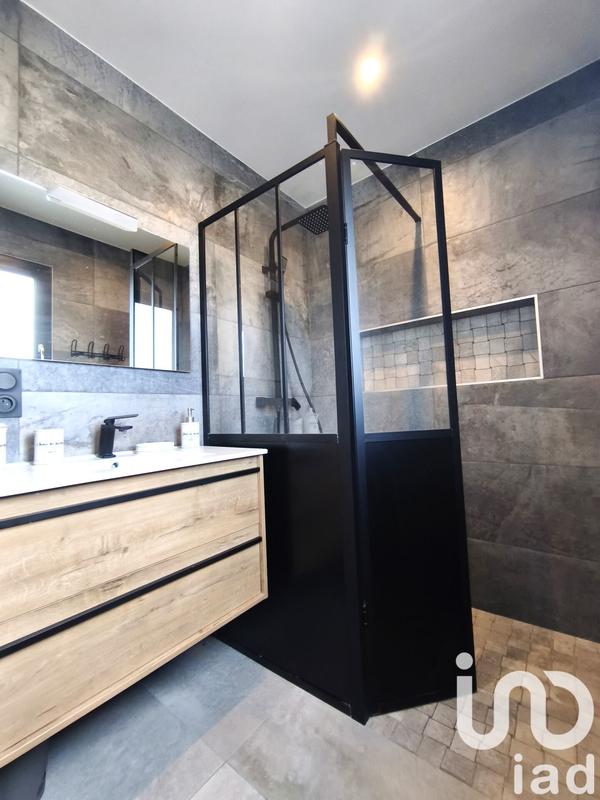 Maison - 142 m² - 6 pièces