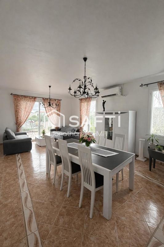 Maison - 154 m² - 7 pièces