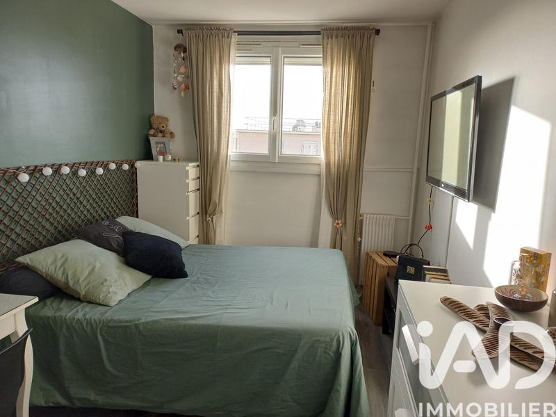 Appartement - 79 m² - 4 pièces