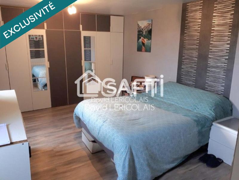 Maison - 200 m² - 10 pièces