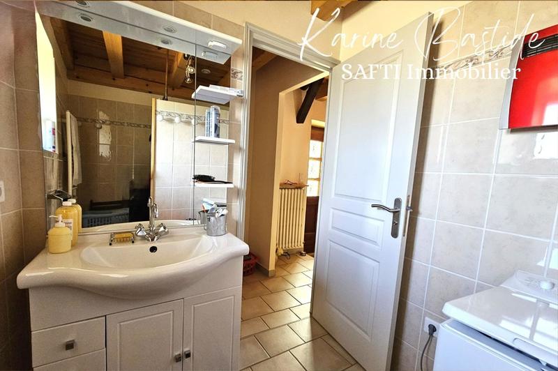 Maison - 75 m² - 5 pièces