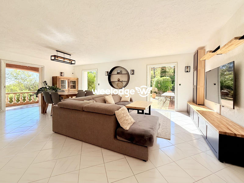 Villa - 153 m² - 6 pièces