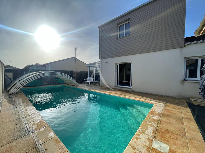 Maison - 140 m² - 7 pièces