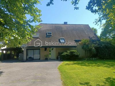 Maison - 140 m² - 6 pièces