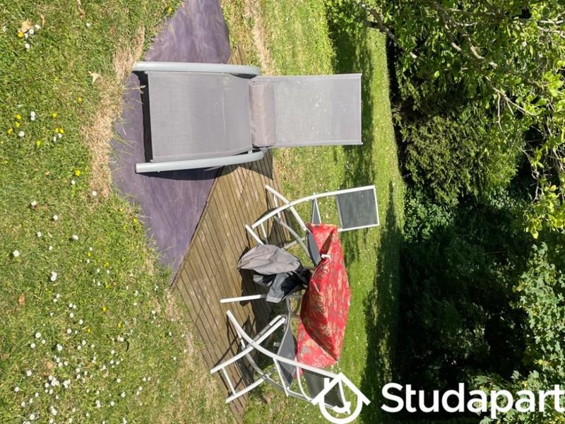 Chambre - 10 m² - 1 pièce