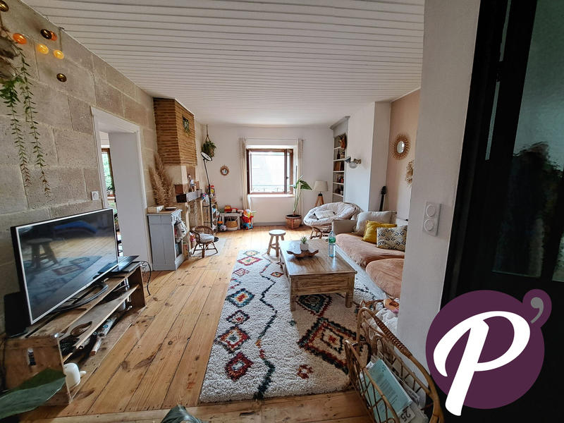 Appartement - 95 m² - 4 pièces