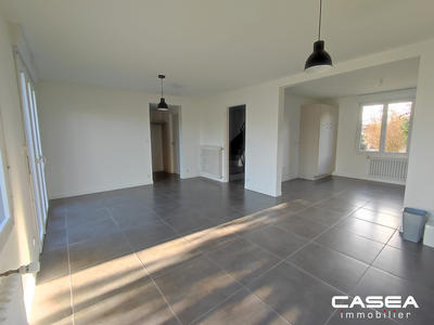 Maison ancienne - 106 m² - 6 pièces