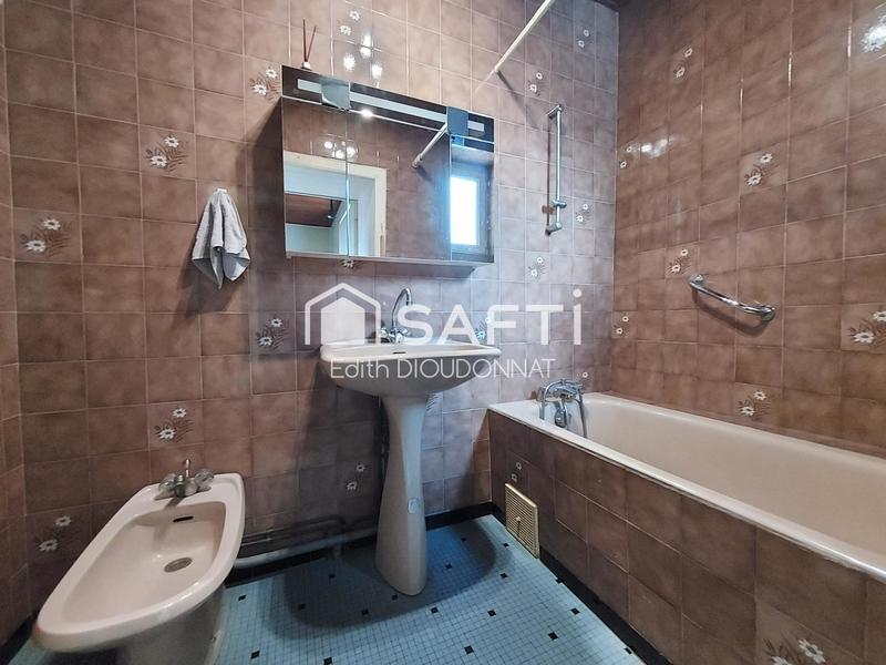 Maison de village - 110 m² - 4 pièces