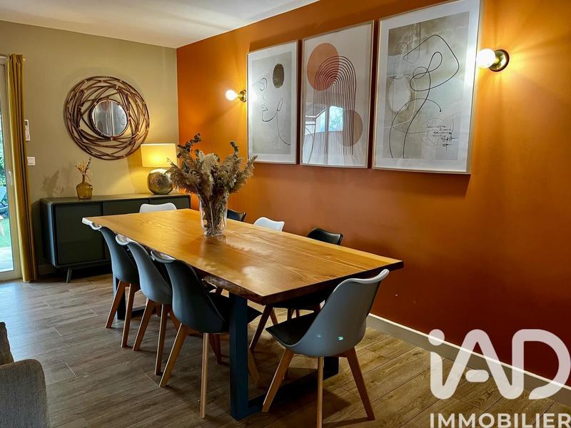 Maison - 92 m² - 4 pièces