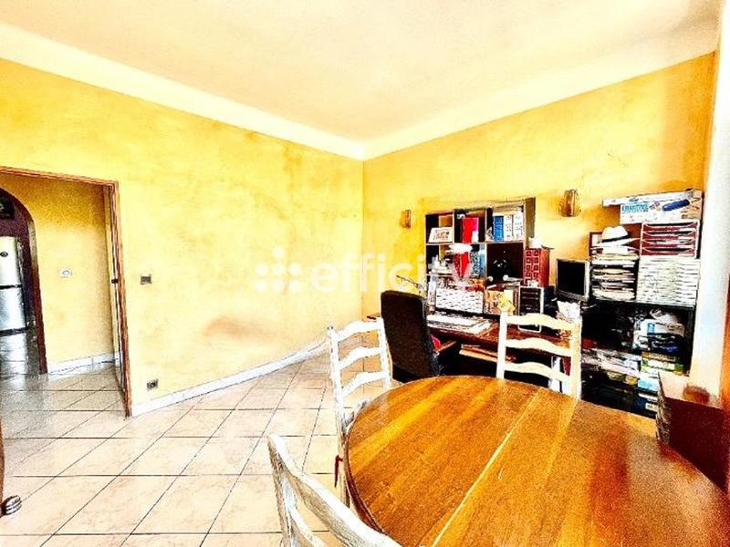 Maison - 118 m² - 6 pièces