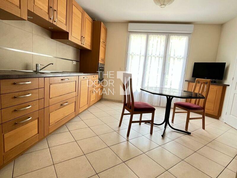 Maison - 175 m² - 7 pièces