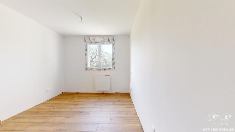 Appartement - 80 m² - 4 pièces