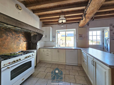 Maison - 176 m² - 6 pièces